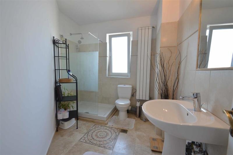 Jules Michelet, Piata Romana, povestea unui apartament rar,